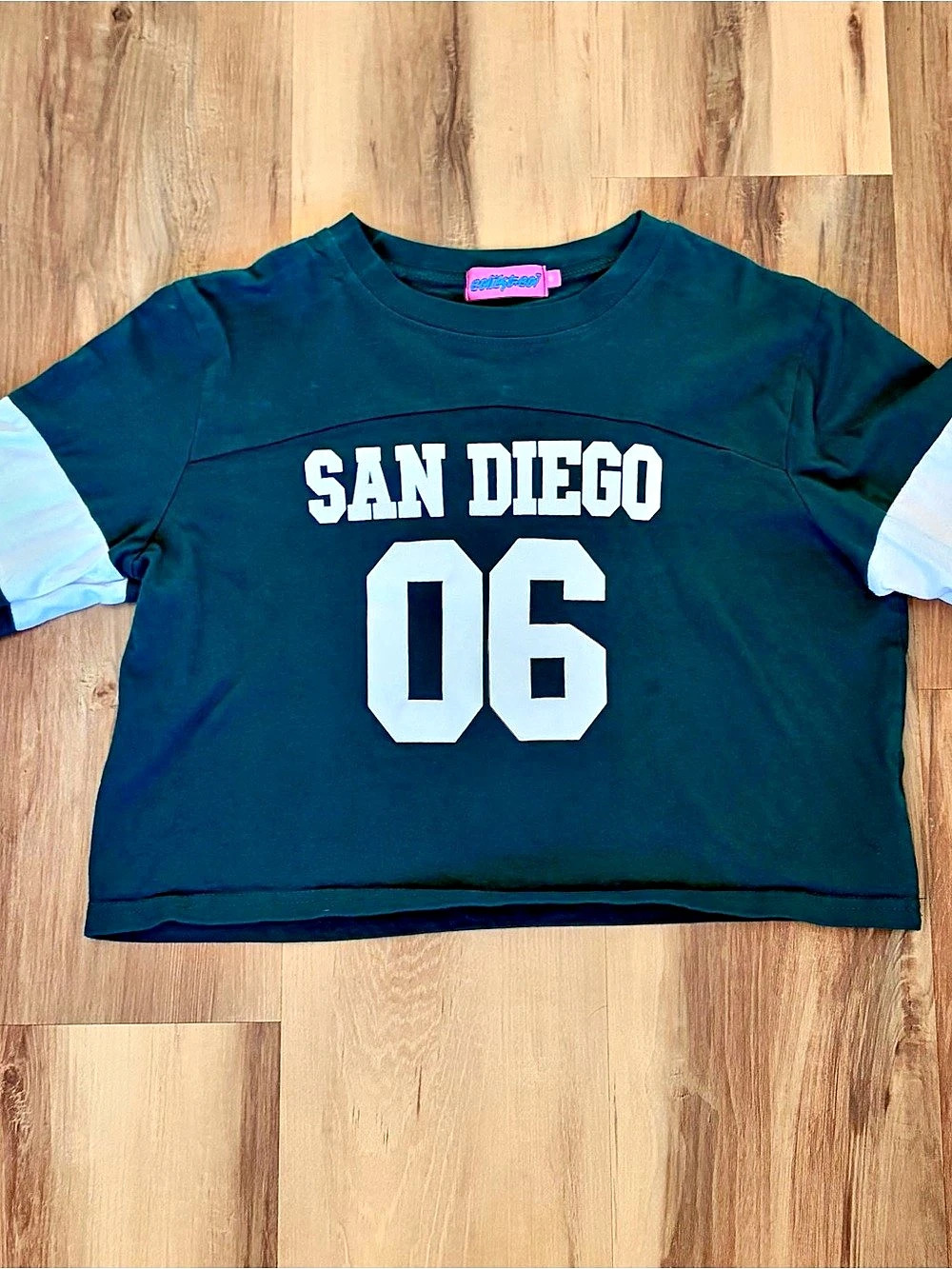 Edikted San Diego T Shirt Color Block Tee Size Medium